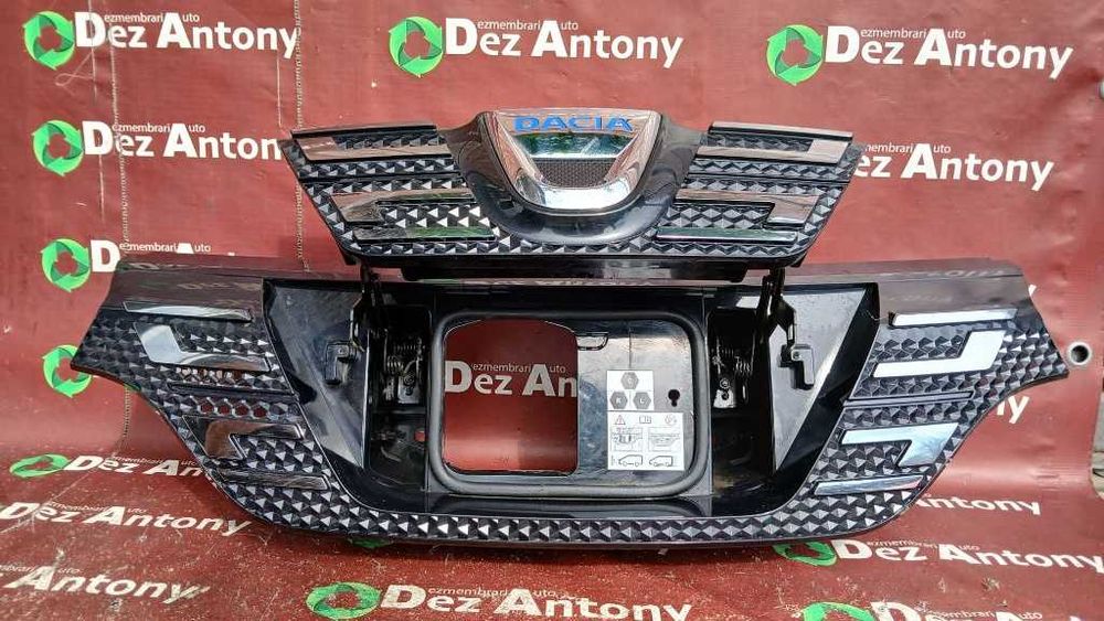 Grila radiator completa Dacia Spring