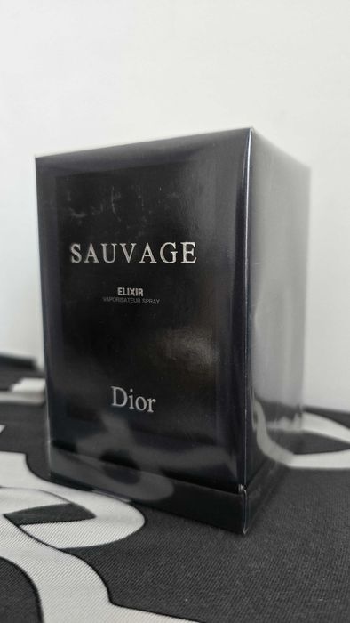 LOT 4 parfumuri pentru barbati