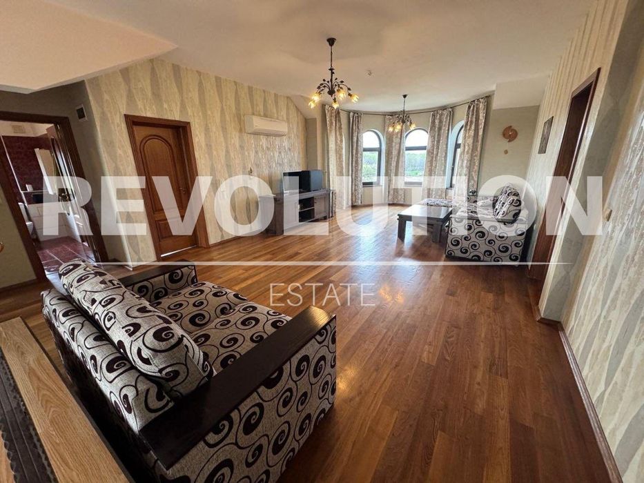 Къща в района на извън Варна!