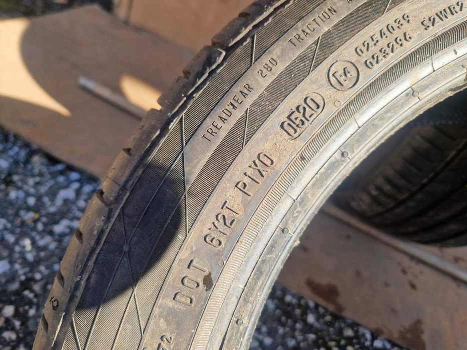 2 Continental R17 225/45 Летни гуми  DOT0520