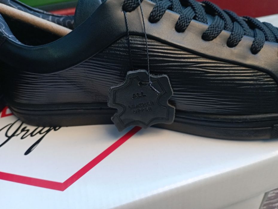 Нови обувки Lee Cooper
