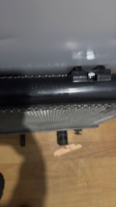 Продам радиатор лексус gs