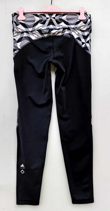 Adidas оригинален дамски клин Л размер нов