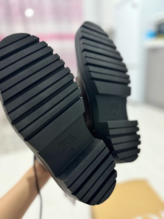 Ботинки Zara 36 размер