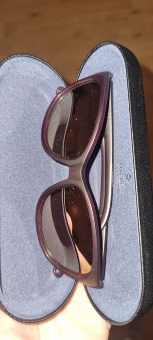 Слънчеви очила Декатлон с лилави огледални стъкла