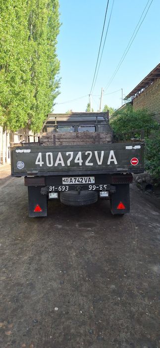 Uaz 3303 samosval