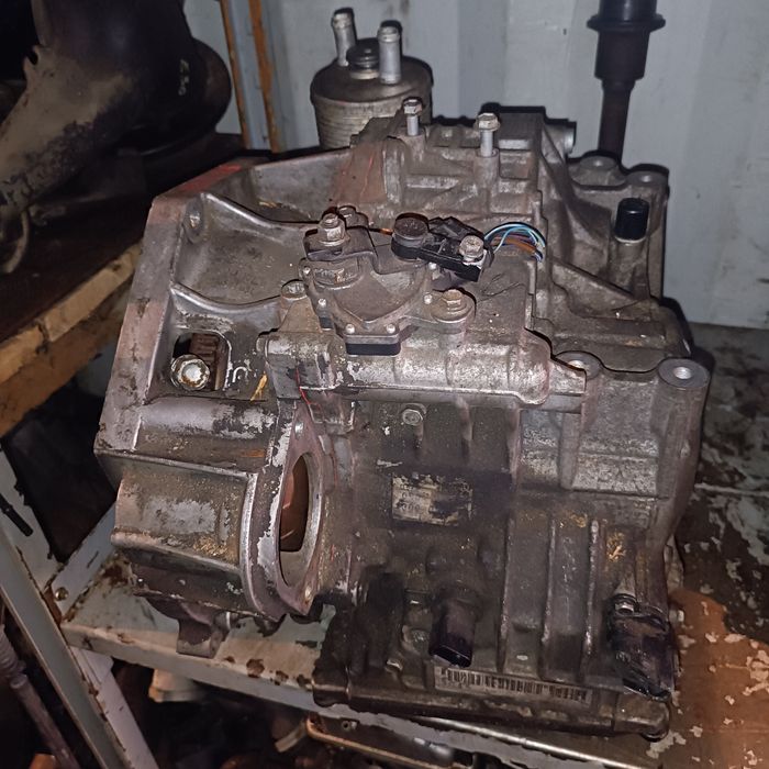 АКПП автомат коробка типтроник на  Volkswagen Jetta 5 2.5