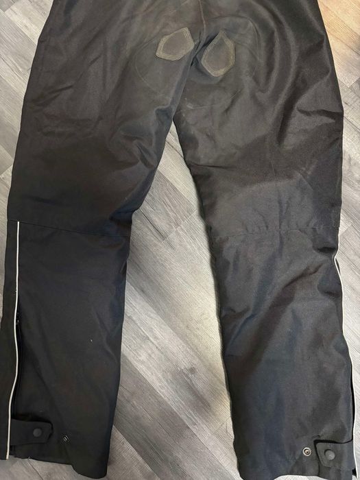 Pantaloni schi ski snowboard cu protectie de genunchi