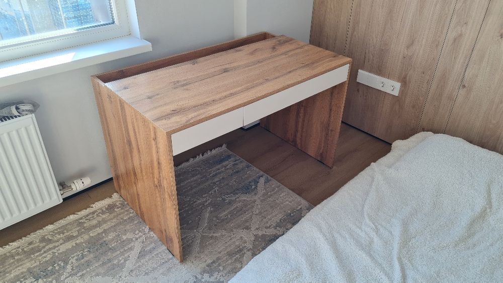 Письменный рабочий стол срочно