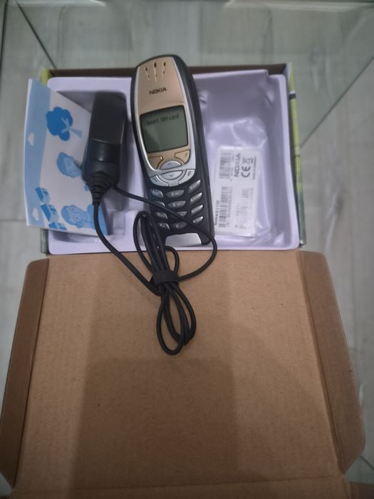 Nokia  6310i    GSM