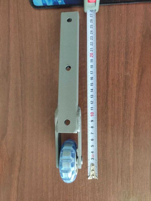 Ролик на подшипнике