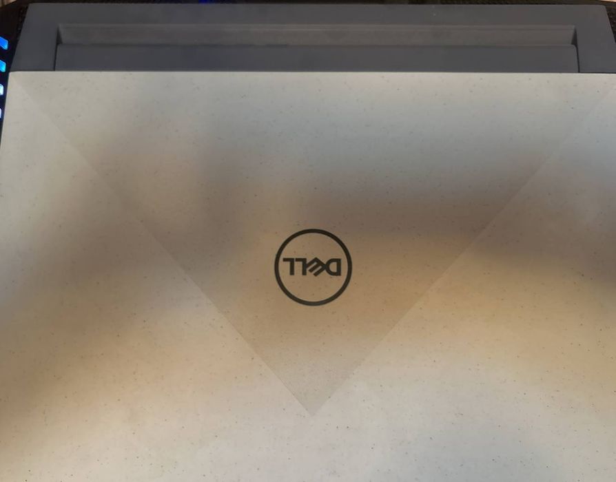 игровой ноутбук от компании DELL