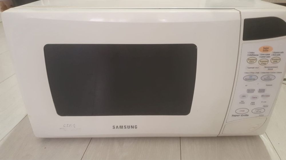 Продам микроволновую печь б у