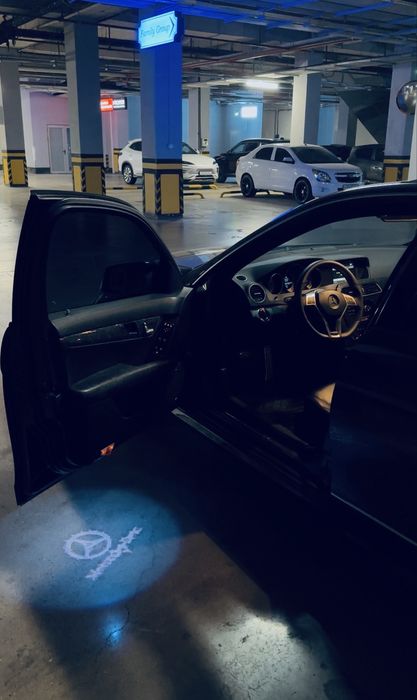 Mercedes-Benz C 300 2008 — 5