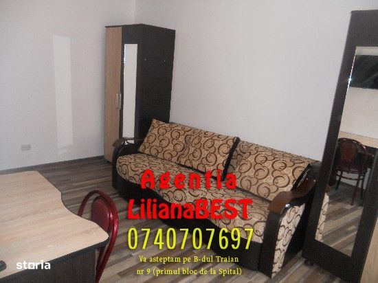 Centru-balcon