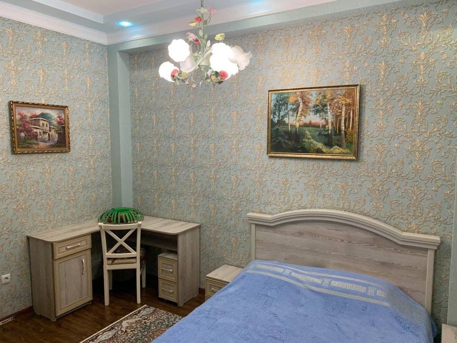 Сдам в Новосторойке, Чиланзар 6, метро Мирзо Улугбек, 3-х комнатная