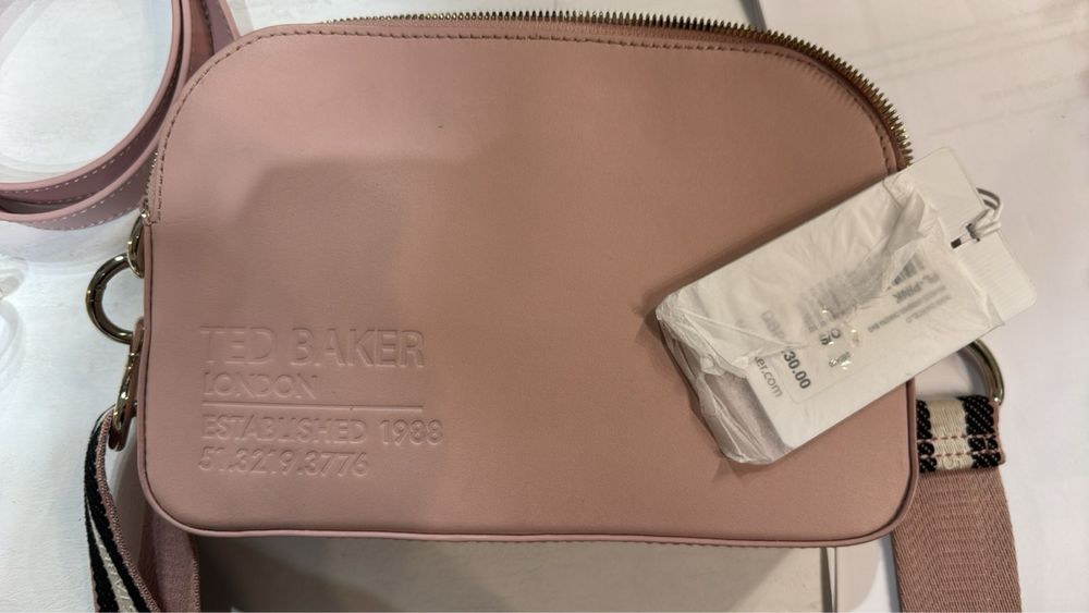 Ted baker естествена кожа