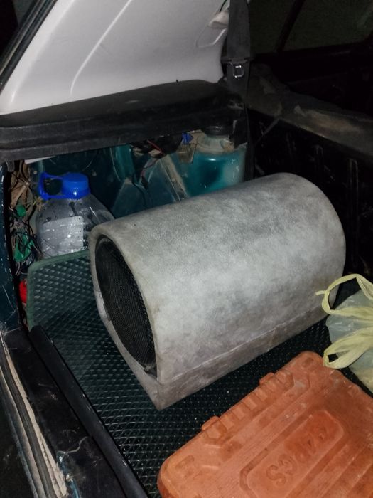 Продам Сабвуфер.