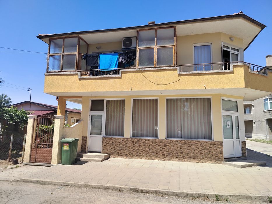 Продава се Къща в Свиленград - 415 кв.м за 796 €/кв.м - Снимка #1