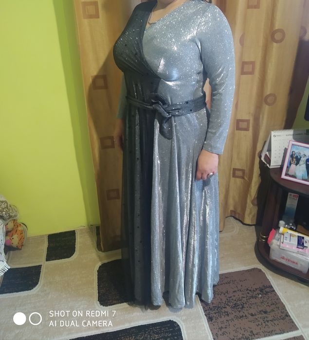 Продам платье вечернее