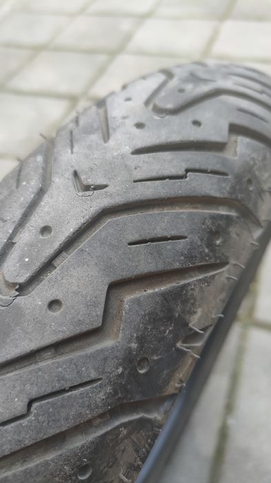 Мотоциклетна гума за скутер Пирели  110\70 R16