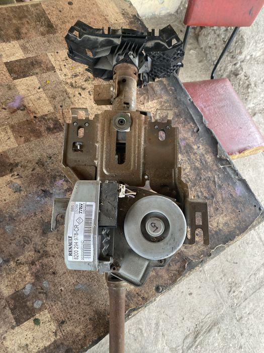 Кормилен прът ел хидравлика за рено клио 3