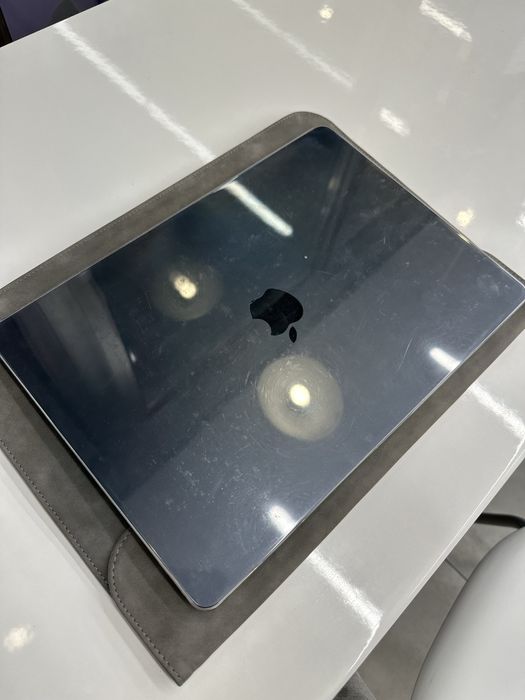 Macbook Air 15 с гарантией