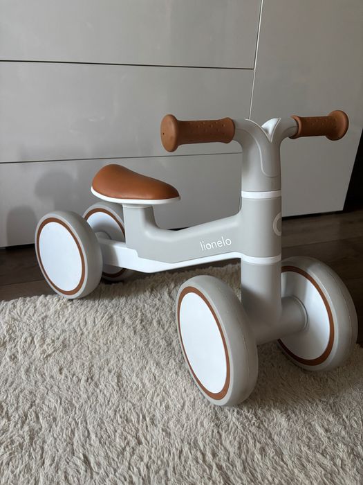 Bicicleta fara pedale Lionelo