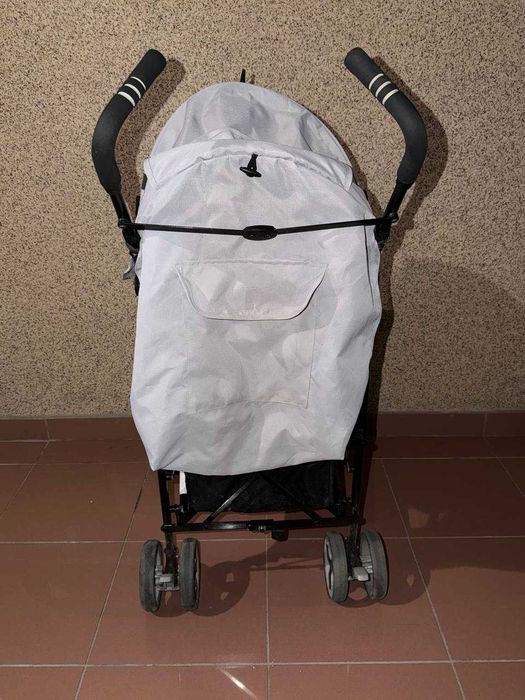 Детская коляска-трость