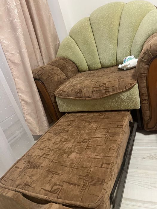 fotoliu extensibil, cu tapiţerie textilă maro