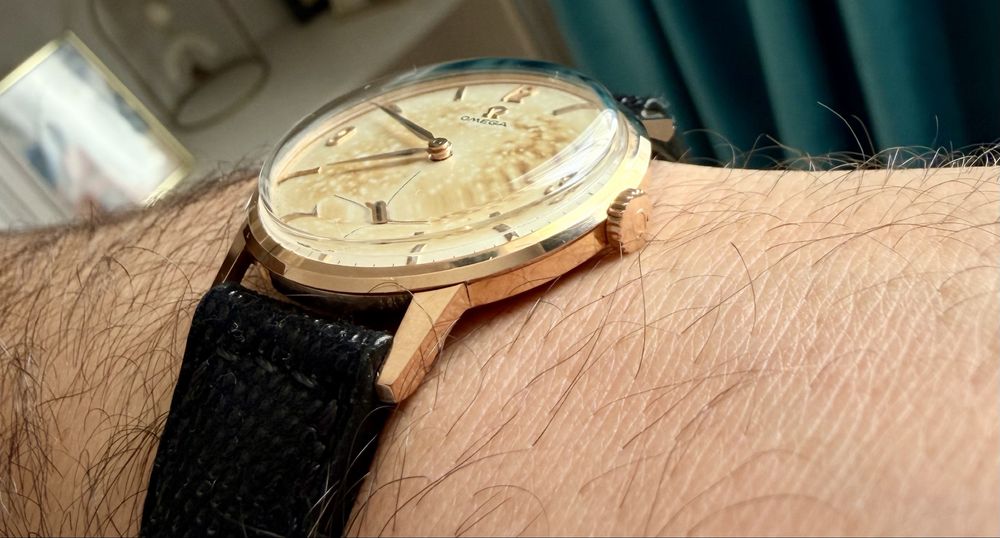 Ceas Omega cal 268. Aur masiv 18k