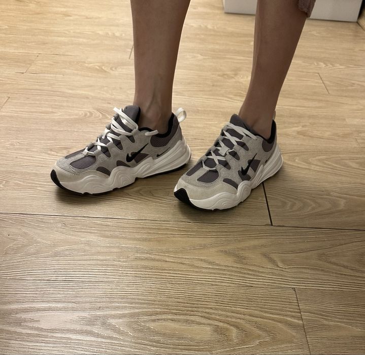 Nike женские кроссовки