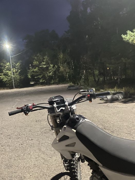 Продам эндуро  250