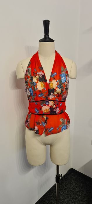 Дизайнерски топ- размер S