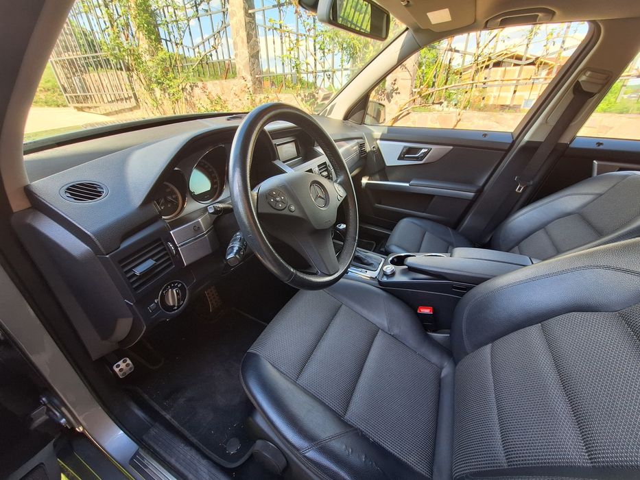 Mercedes GLK 4 Matic Blue Efficient 2,2 CDI
8 200 €

Promovează
R