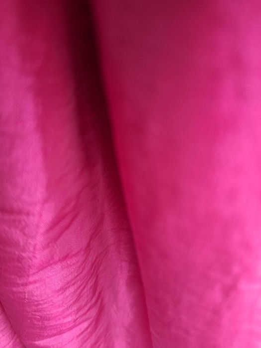 Fusta de tafta culoare fucsia