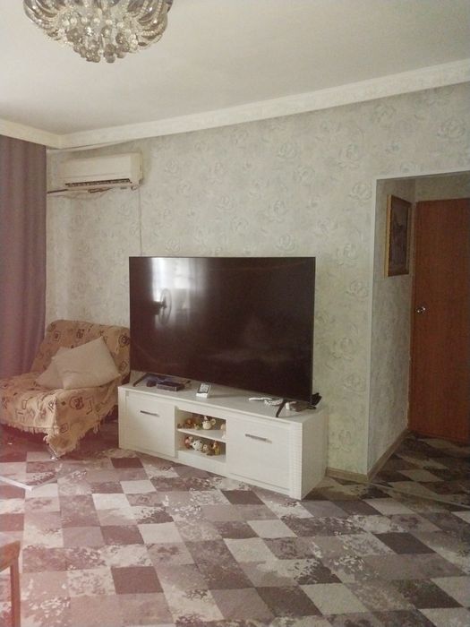 Продам дом п. Мирный