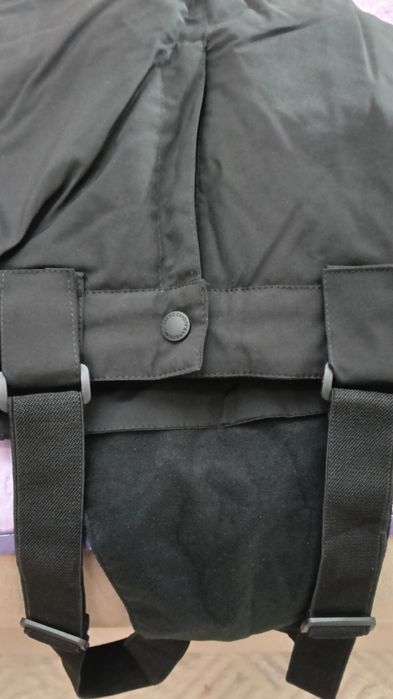 Продам комбинезон для девочки