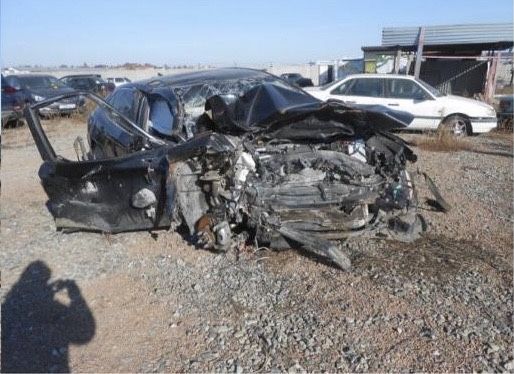 Продам camry по запчастым