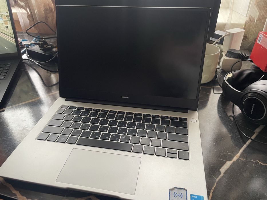 Ноутбук Huawei MateBook