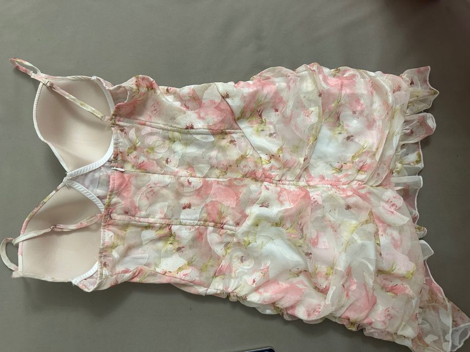 Рокля розова цветя