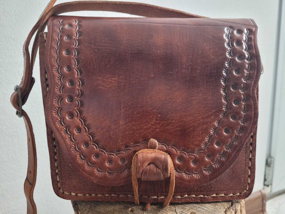 Poseta vintage, din piele naturala, antichizata, stare excelenta