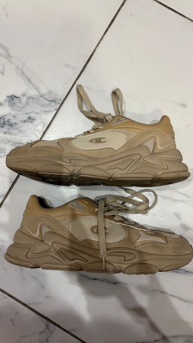 Маратонки Champion бежави