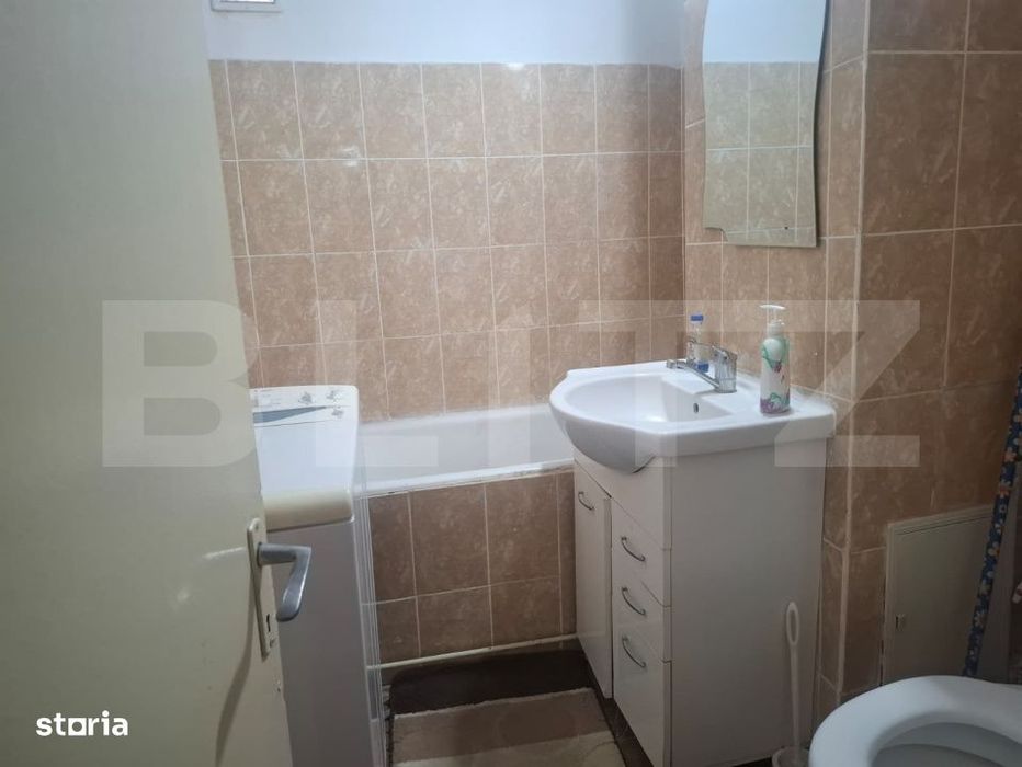 Apartament de vanzare, 50 mp, zona Gaesti