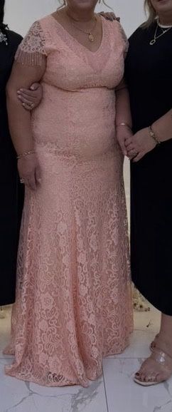 Вечернее платье в отличном состоянии