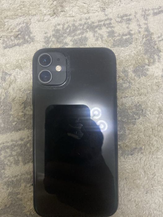 Продам iphone 11 черный