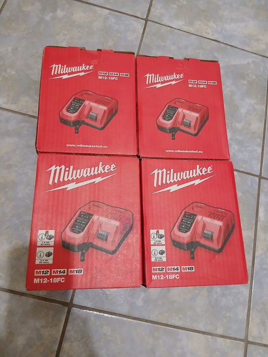 Încărcător rapid charger milwaukee noii