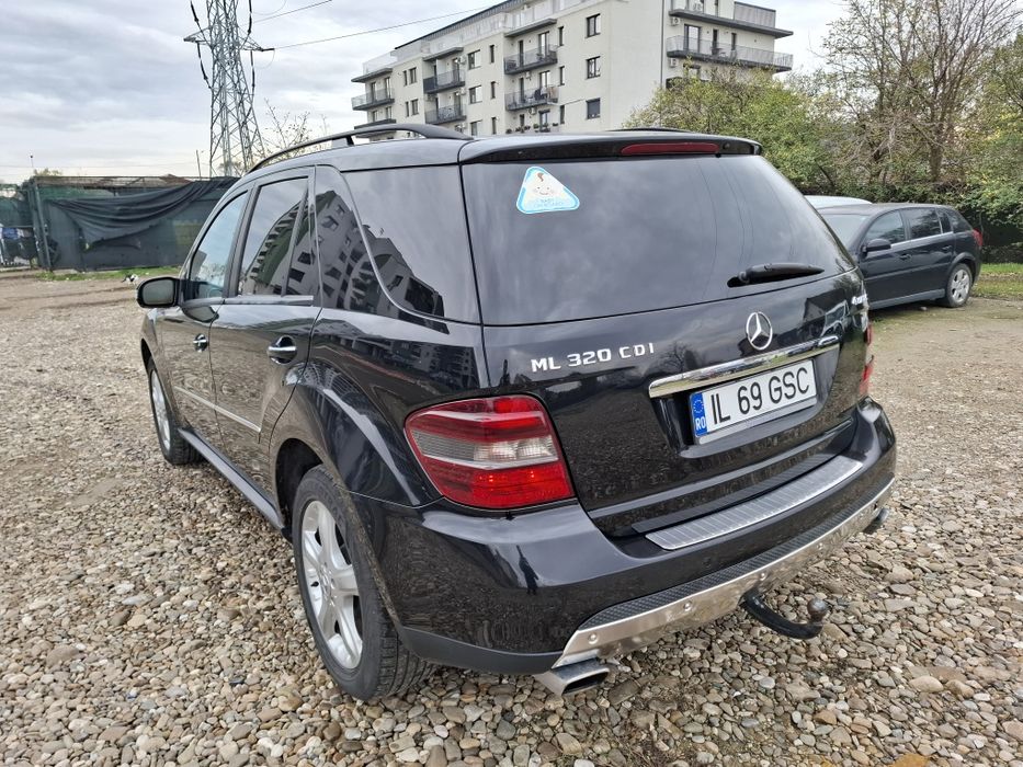 Variante/schimb Mercedes ML 320 CDI Edition Pachet Offroad