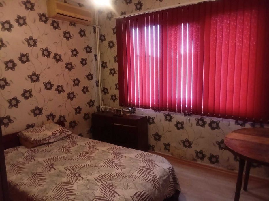 Продава се: 70 кв.м обзаведен Апартамент, в началото на кв. Изгрев с голяма Изба