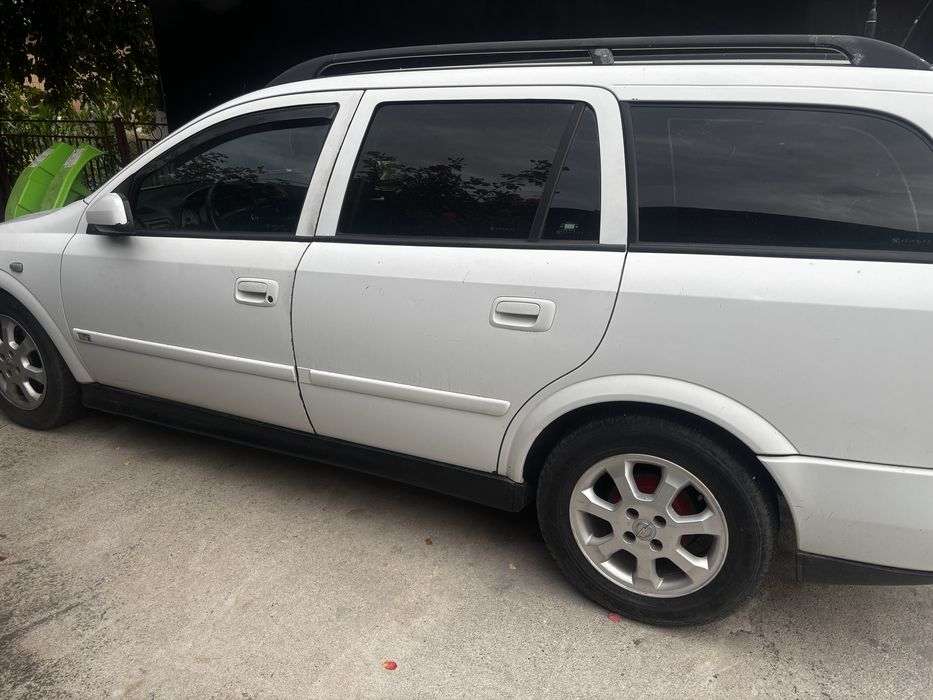 De vanzare opel astra